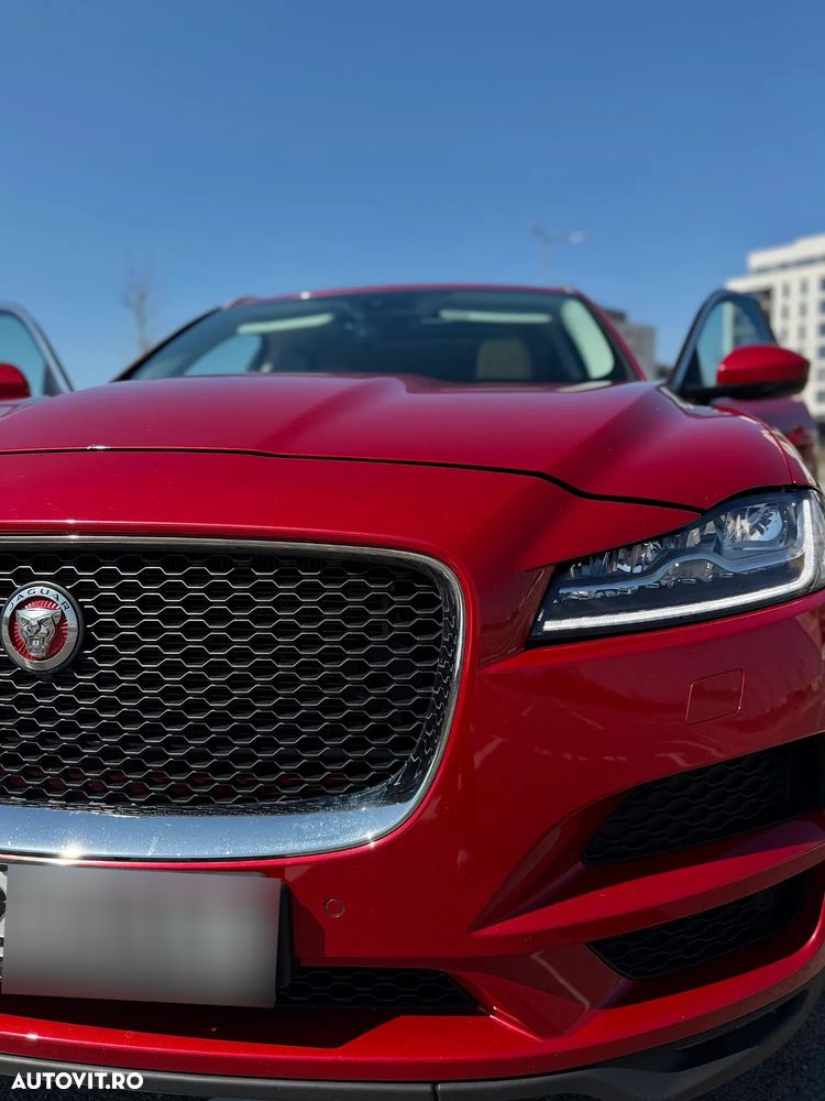 Jaguar F-Pace 25d AWD Pure - 12
