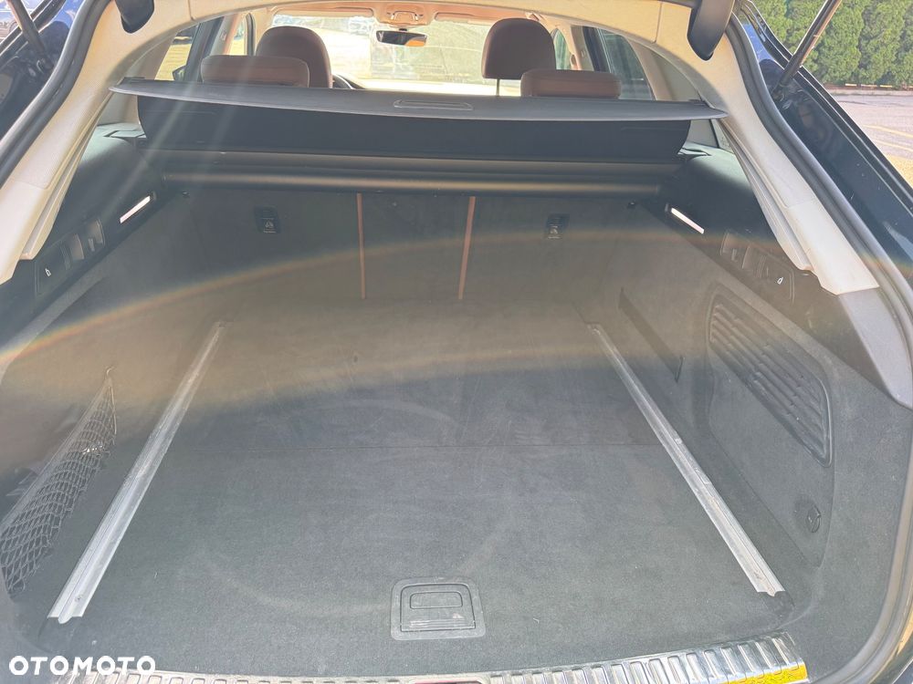 Audi A6 Avant 40 TDI S tronic design - 19