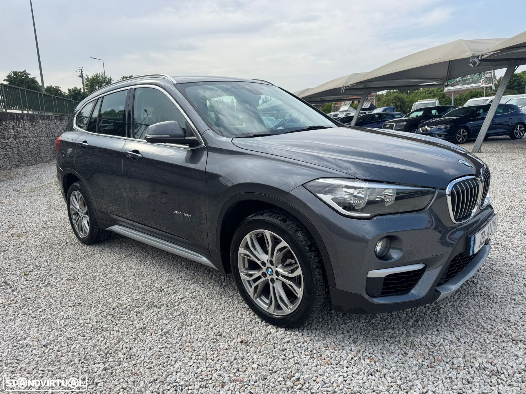 BMW X1 18 d sDrive xLine - 3