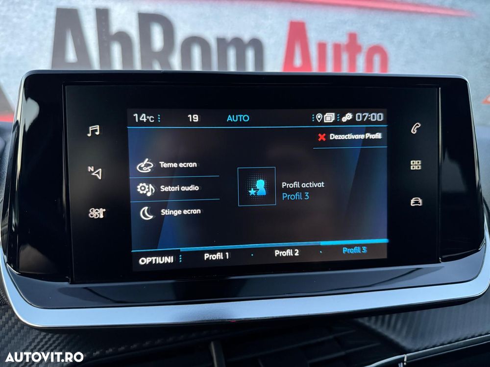 Peugeot 2008 PureTech 130 EAT8 Allure - 27