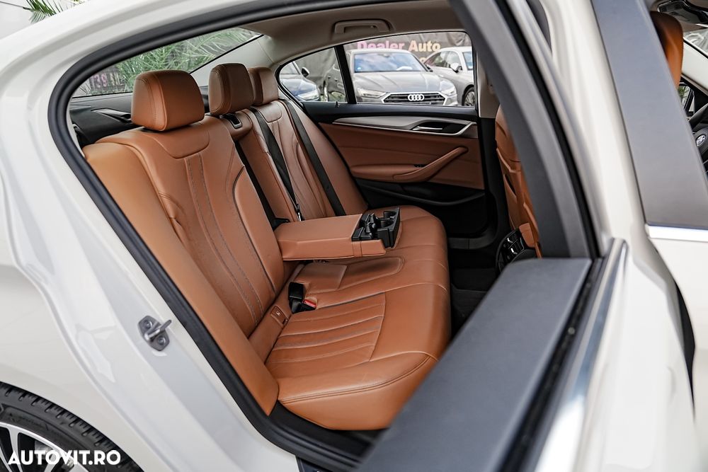 BMW Seria 5 520e AT PHEV - 10