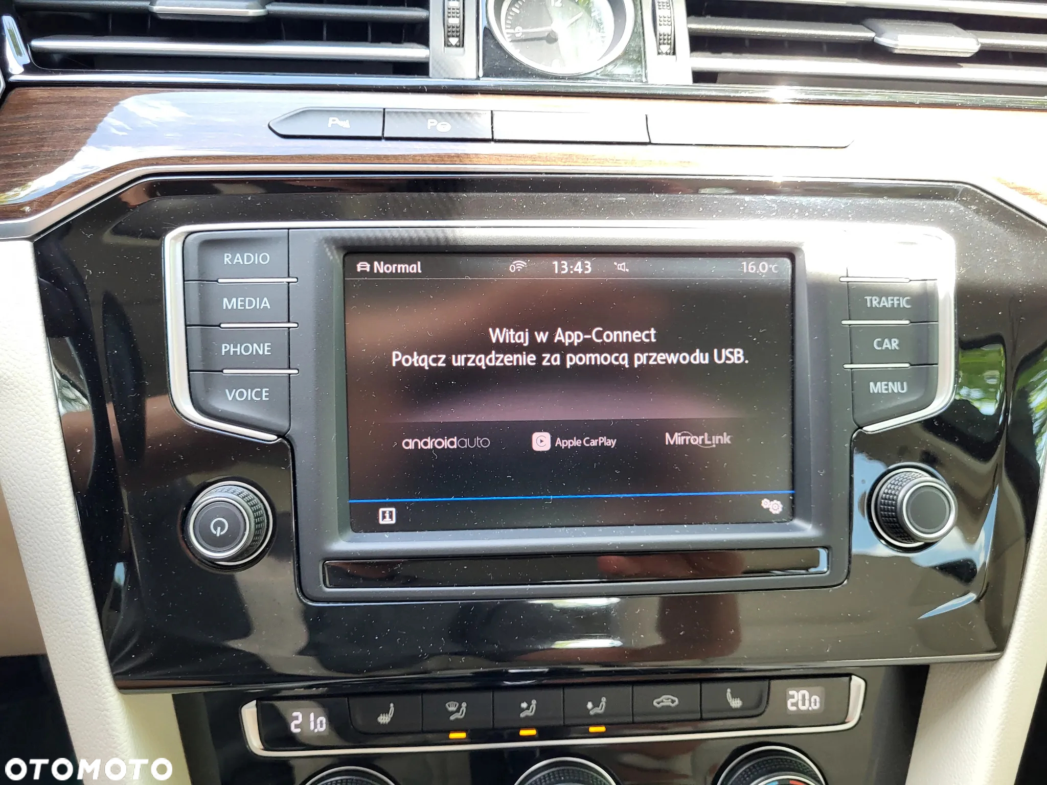 Volkswagen Passat 1.4 TSI BMT ACT Highline DSG - 17