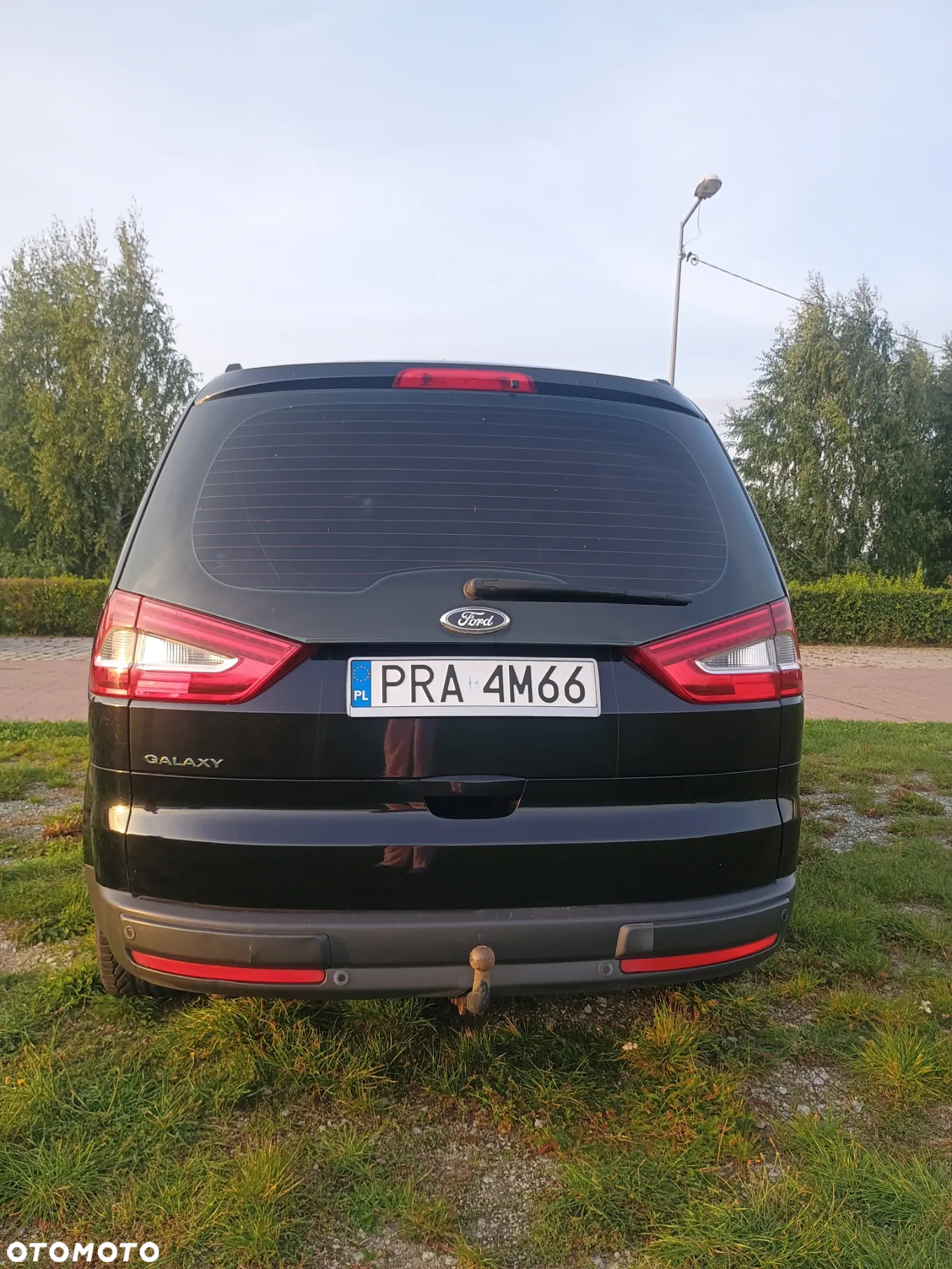 Ford Galaxy 2.0 TDCi Trend - 4