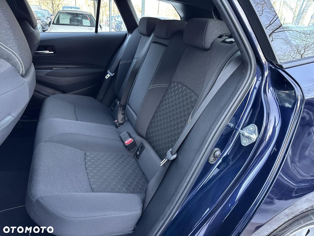 Toyota Corolla 1.8 Hybrid Comfort - 16