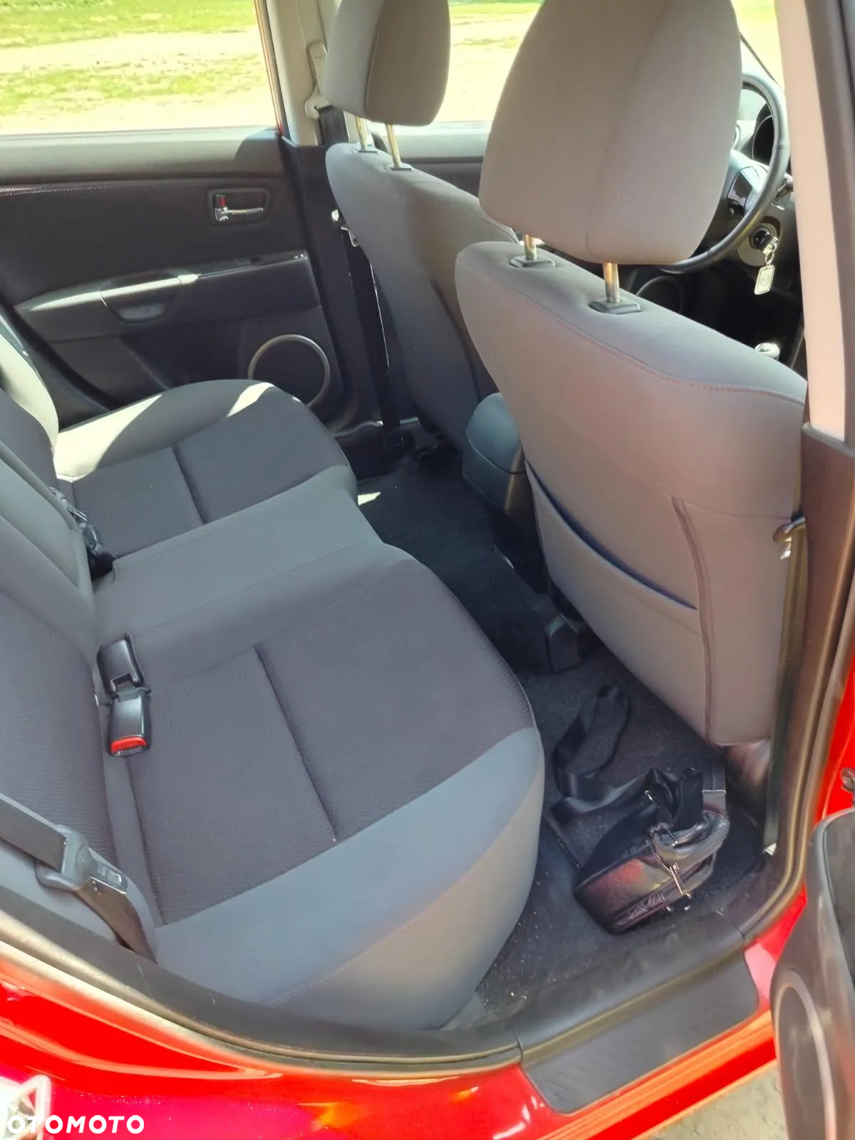 Mazda 3 1.6 Exclusive + - 4