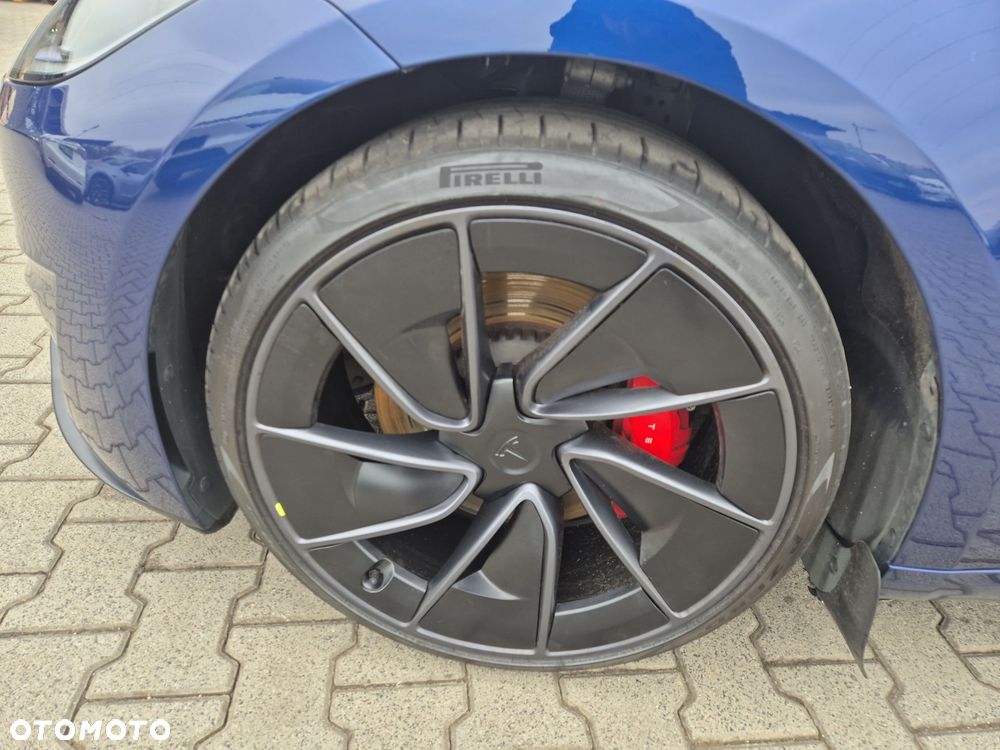 Tesla Model 3 Performance AWD - 14