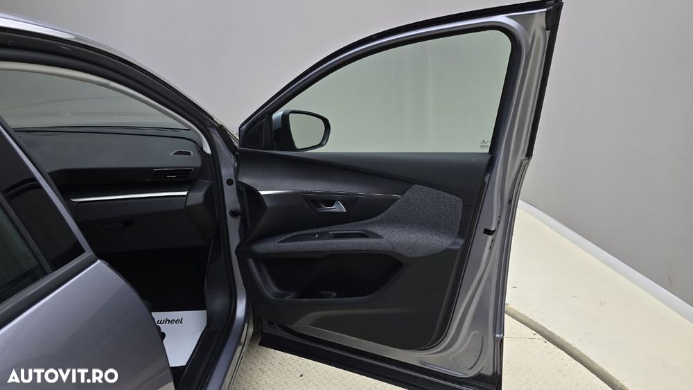 Peugeot 5008 - 18
