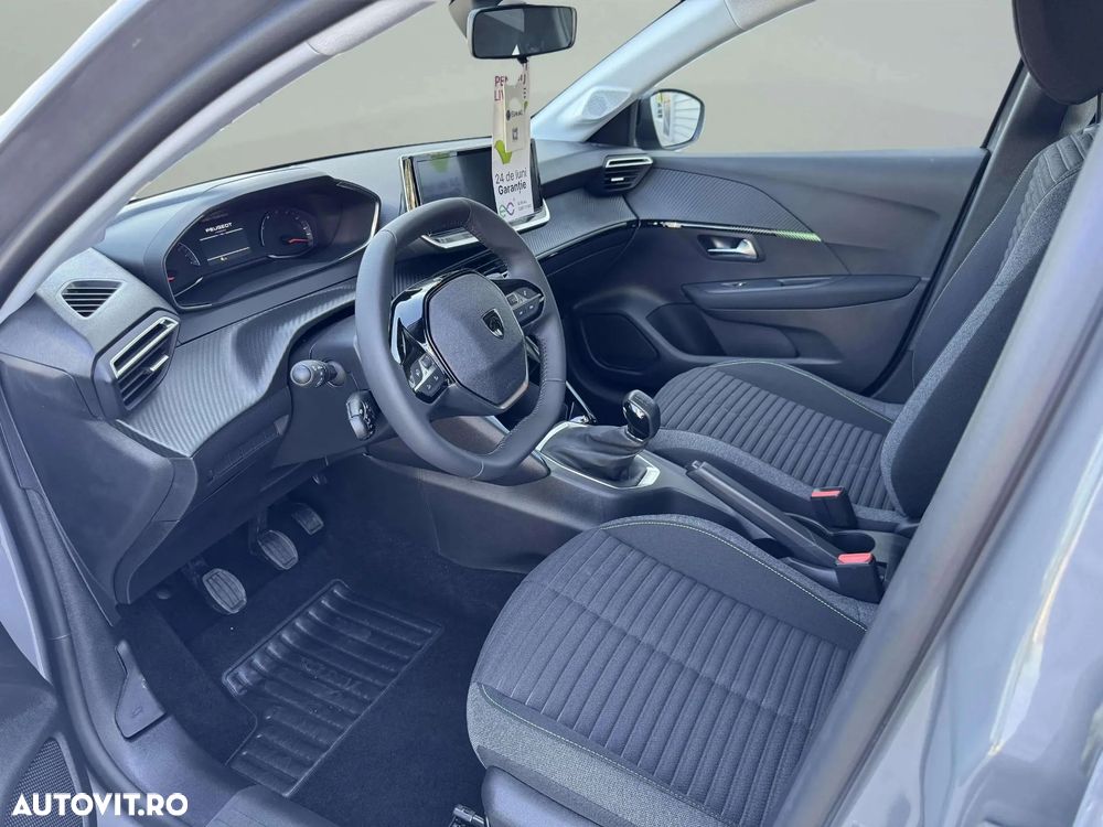 Peugeot 208 1.2 L PureTech STT Active - 9
