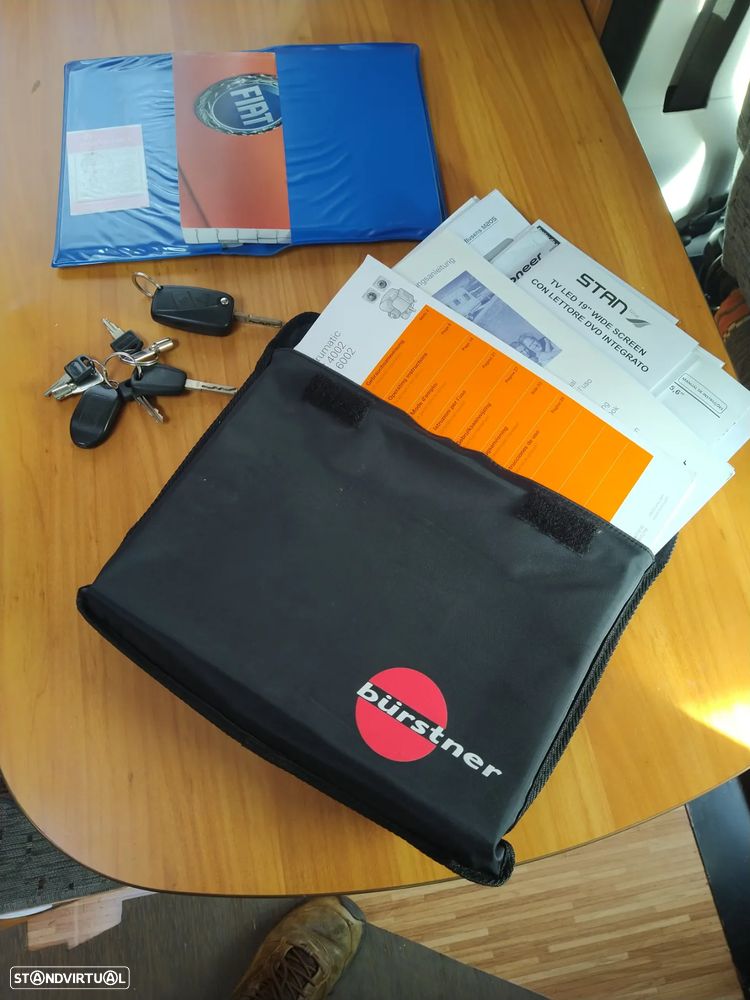 Burstner Premio Perfilada - 15