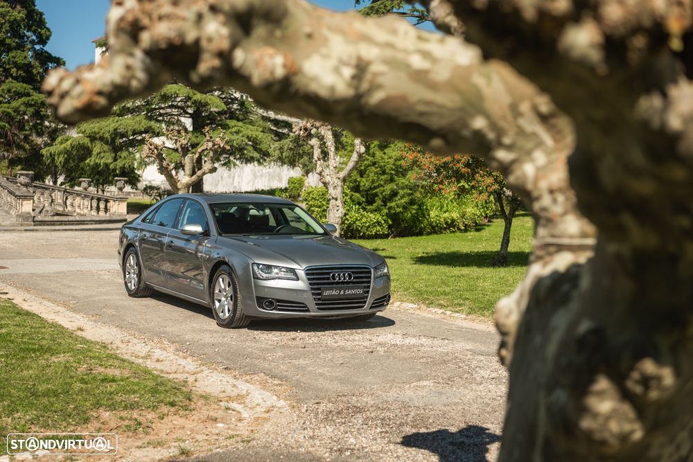 Audi A8 3.0 TDI DPF clean quattro tiptronic - 13