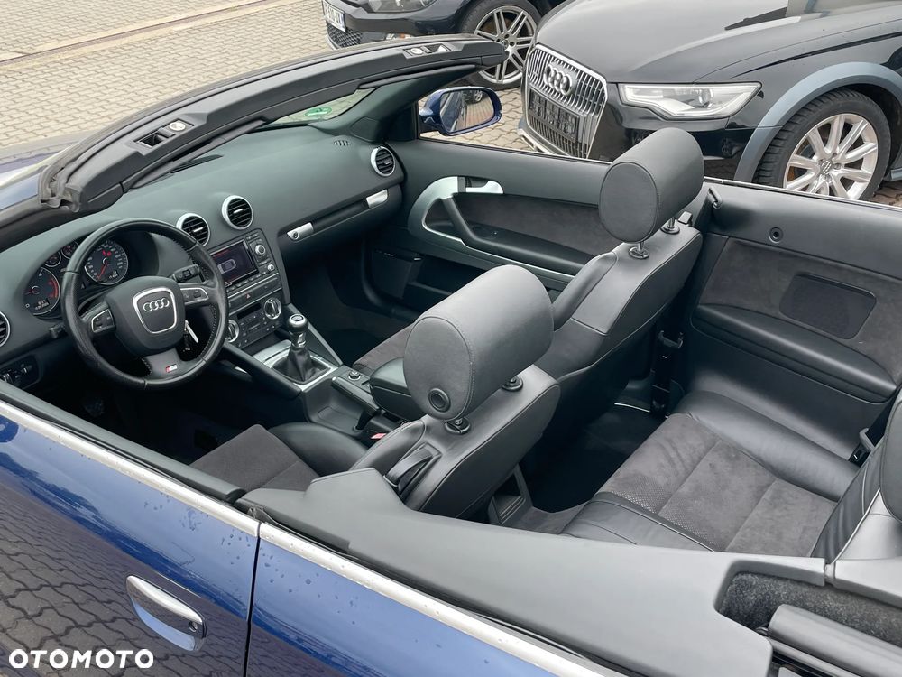 Audi A3 Cabrio 2.0 TDI DPF S Line Sportpaket (plus) - 4