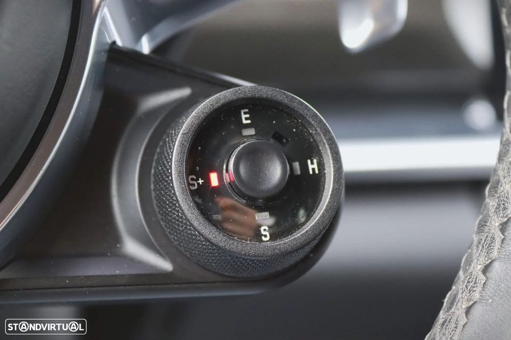 Porsche Panamera Sport Turismo 4 E-Hybrid - 9