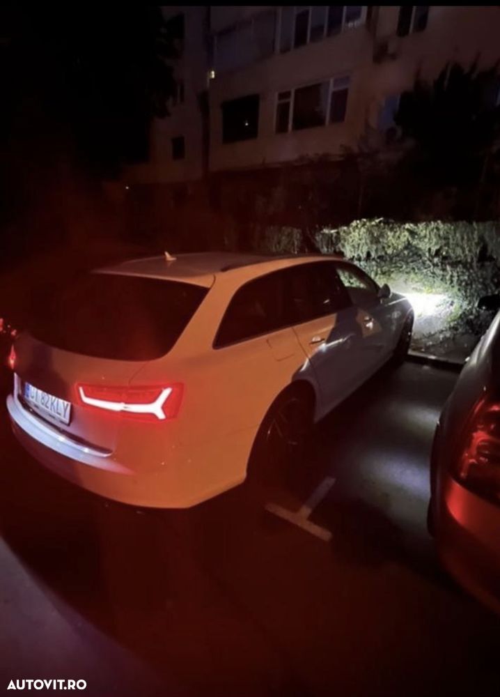 Audi A6 Avant 2.0 TDI Ultra S tronic - 12