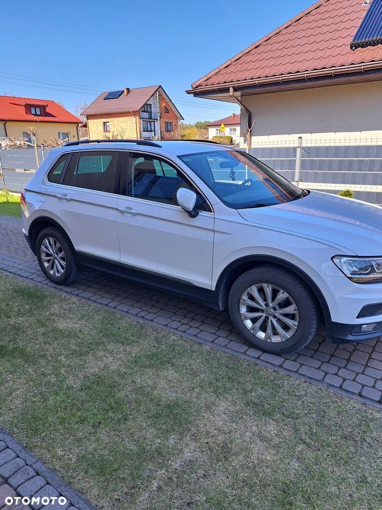 Volkswagen Tiguan - 3