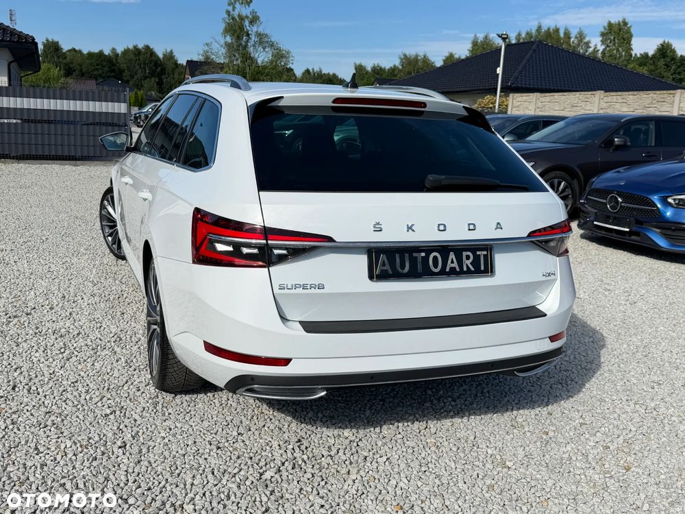 Skoda Superb 2.0 TDI SCR 4x4 L&K DSG - 12