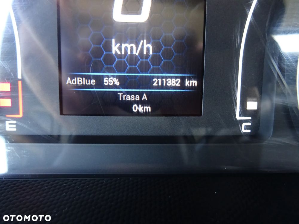 Iveco 35C16 WYWROTKA ORYGINAŁ 3,0 HPi KLIMA HAK WZMOCNIONE RESORY - 25