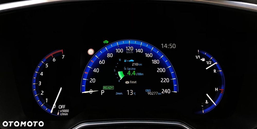 Toyota Corolla 1.8 Hybrid Comfort - 25