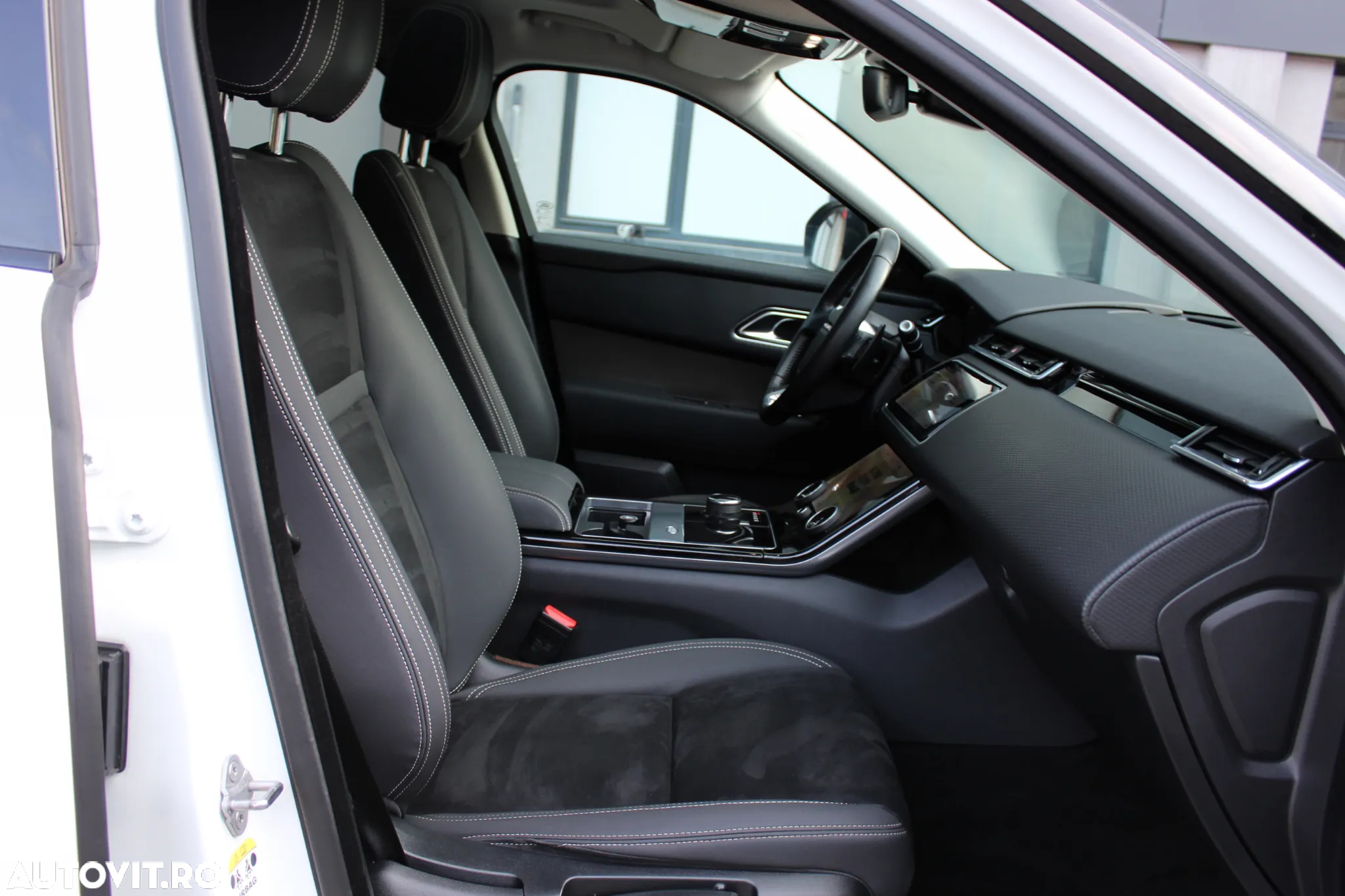 Land Rover Range Rover Velar 2.0 R-Dynamic HSE - 7
