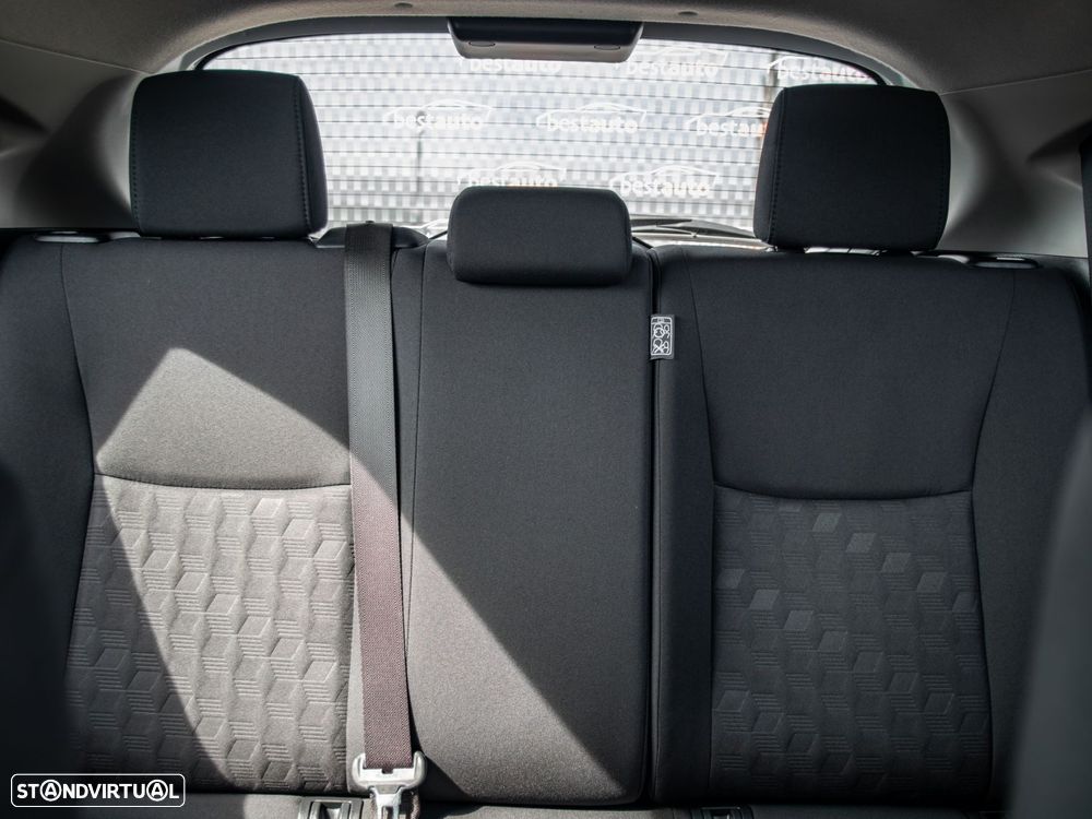Toyota Yaris 1.5 HDF Comfort Plus - 18