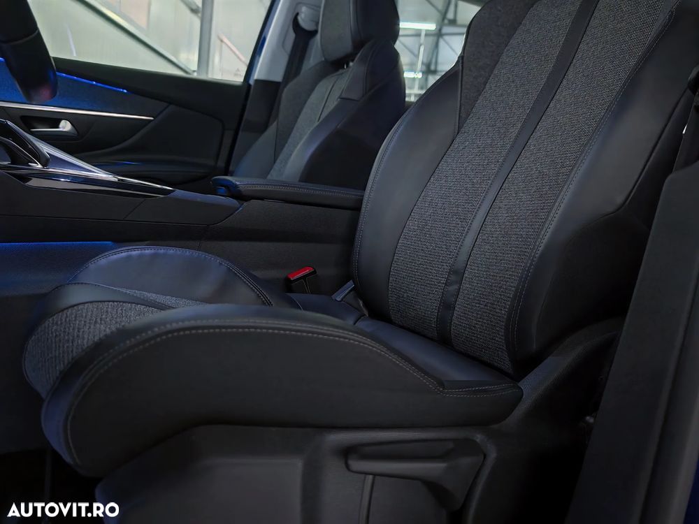 Peugeot 3008 PureTech 130 Stop & Start EAT6 Allure - 9