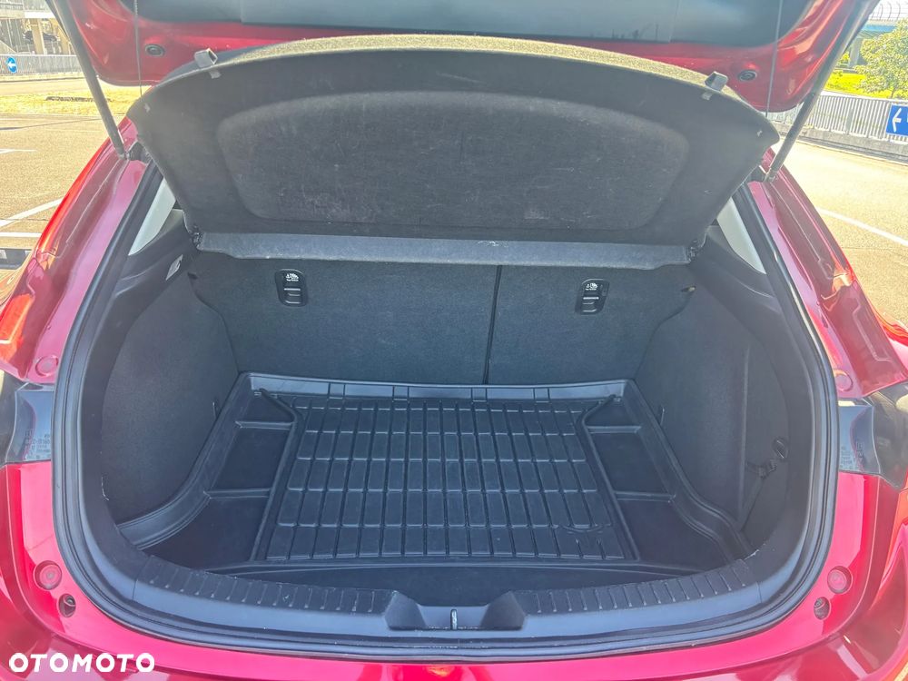 Mazda 3 - 11