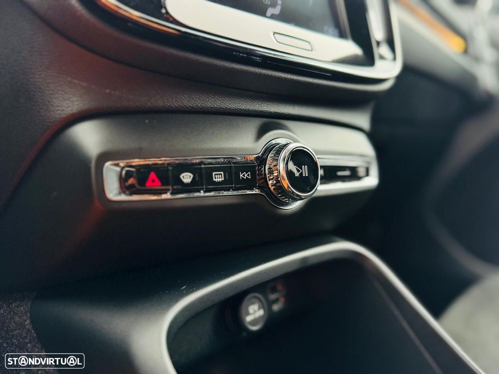 Volvo XC 40 T5 Recharge DKG RDesign - 28