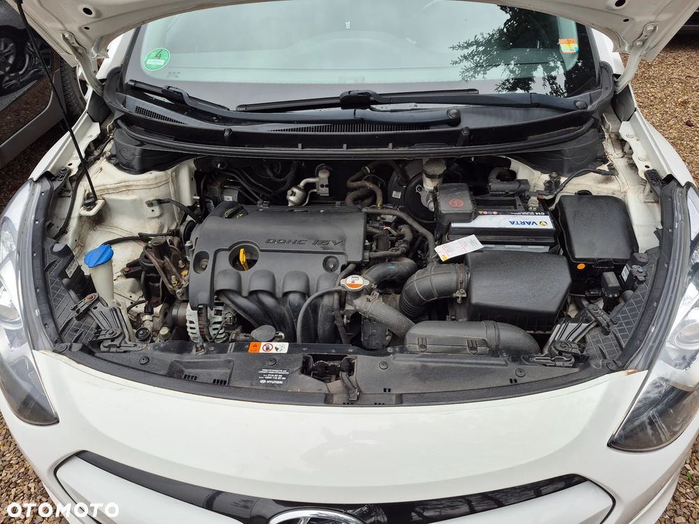 Hyundai i30 i30cw 1.4 Fifa World Cup Edition - 27