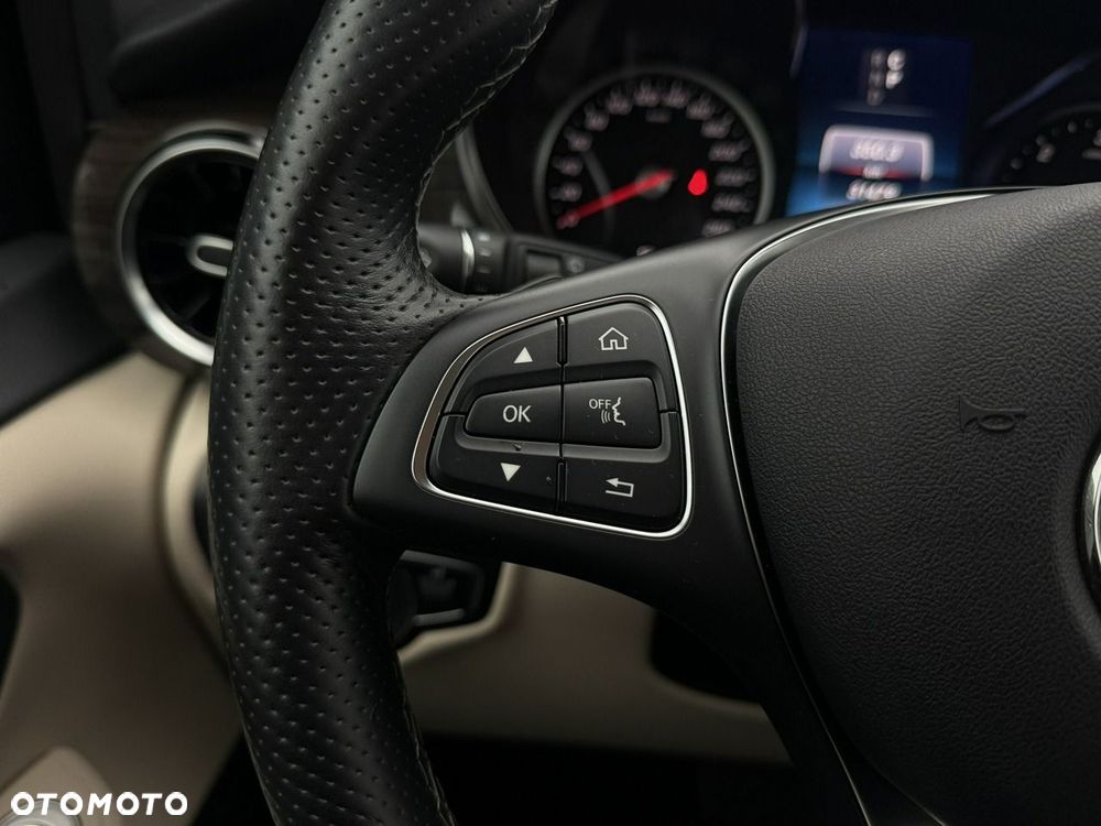 Mercedes-Benz Klasa V 250 d extralang 9G-TRONIC Special Edition Avantgarde - 24