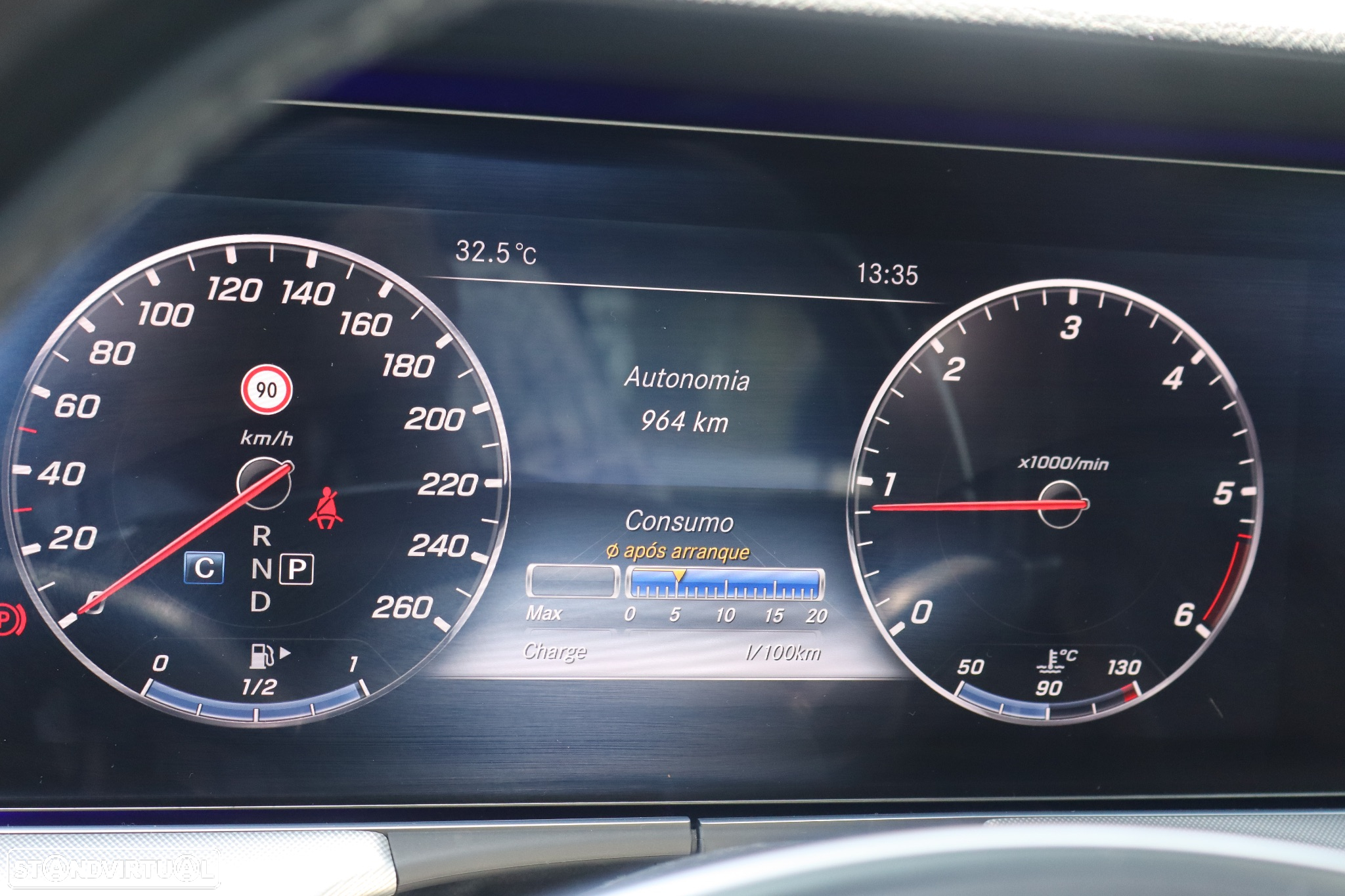 Mercedes-Benz E 220 d AMG Line Aut. - 43