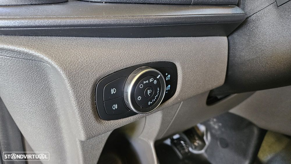 Ford Transit Custom L1H1 2.0 TDCI IVA DEDUTIVEL - 12