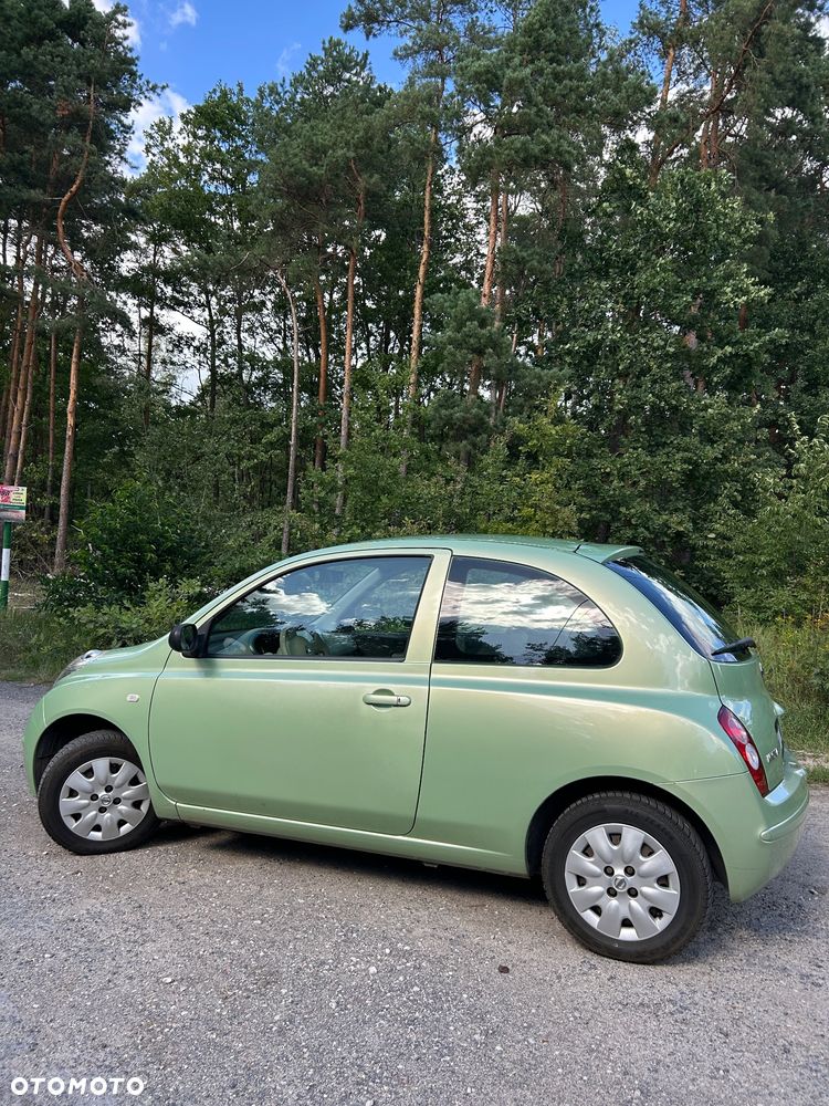 Nissan Micra - 2