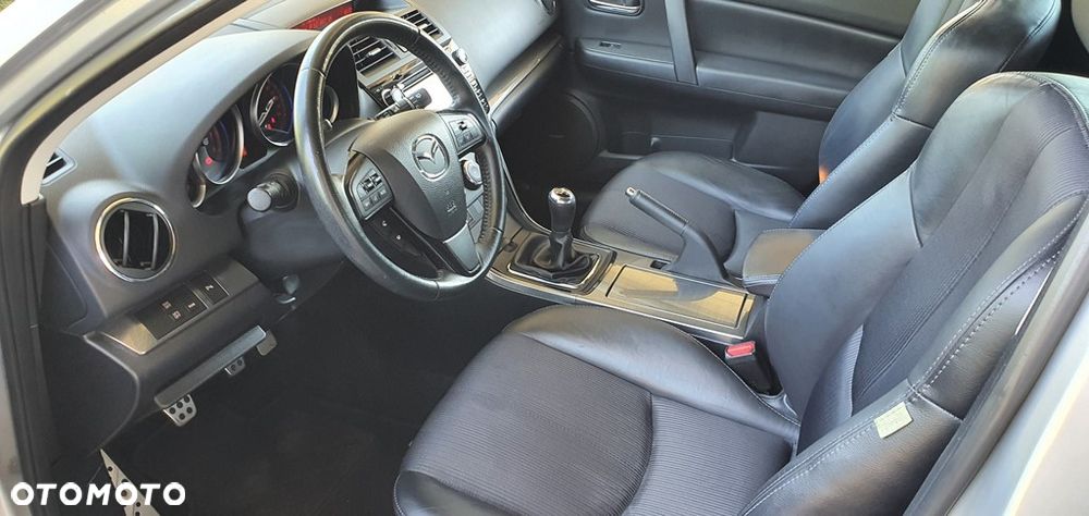 Mazda 6 2.0 Exclusive + - 13