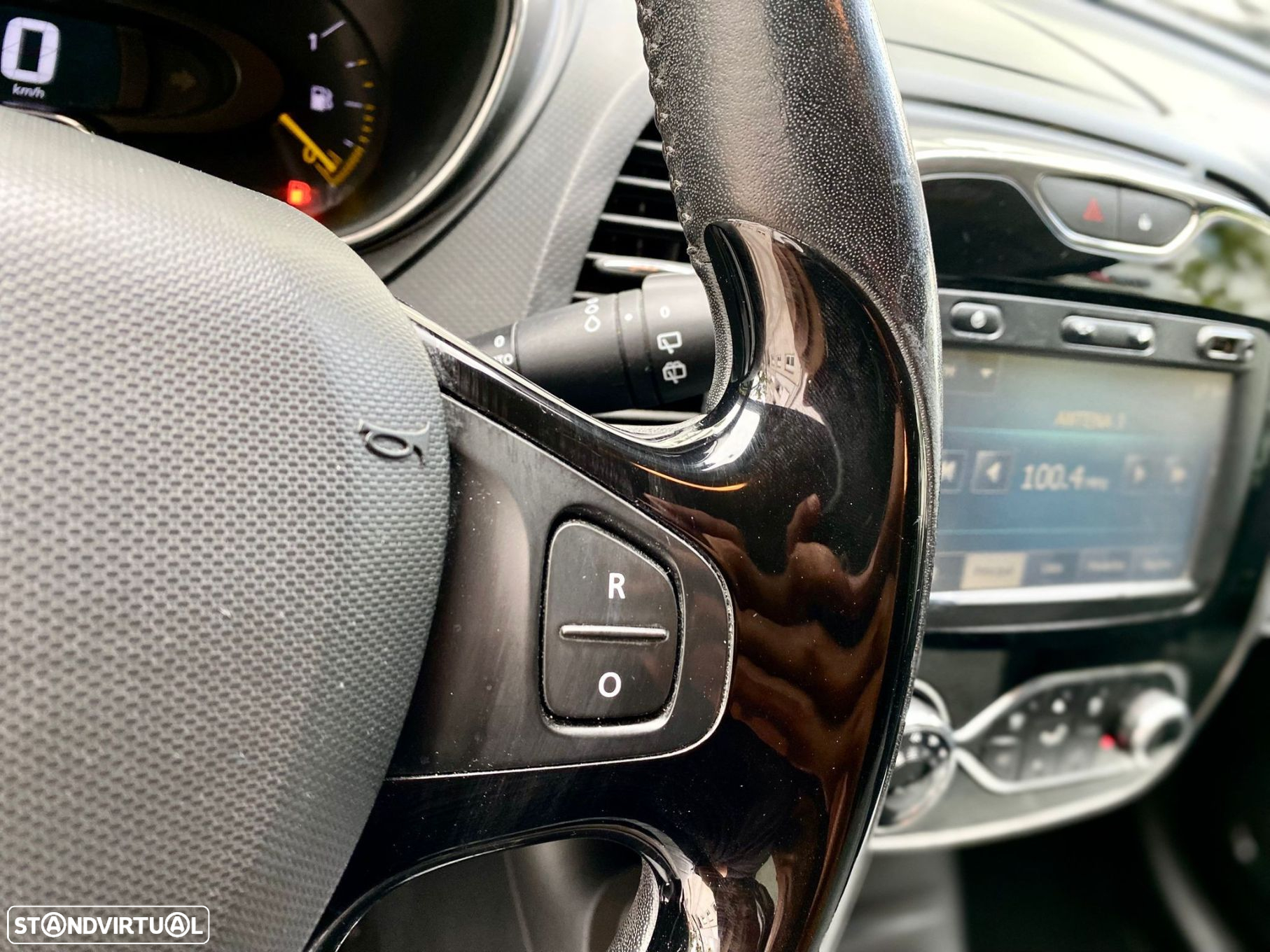 Renault Captur 1.5 dCi Exclusive - 20