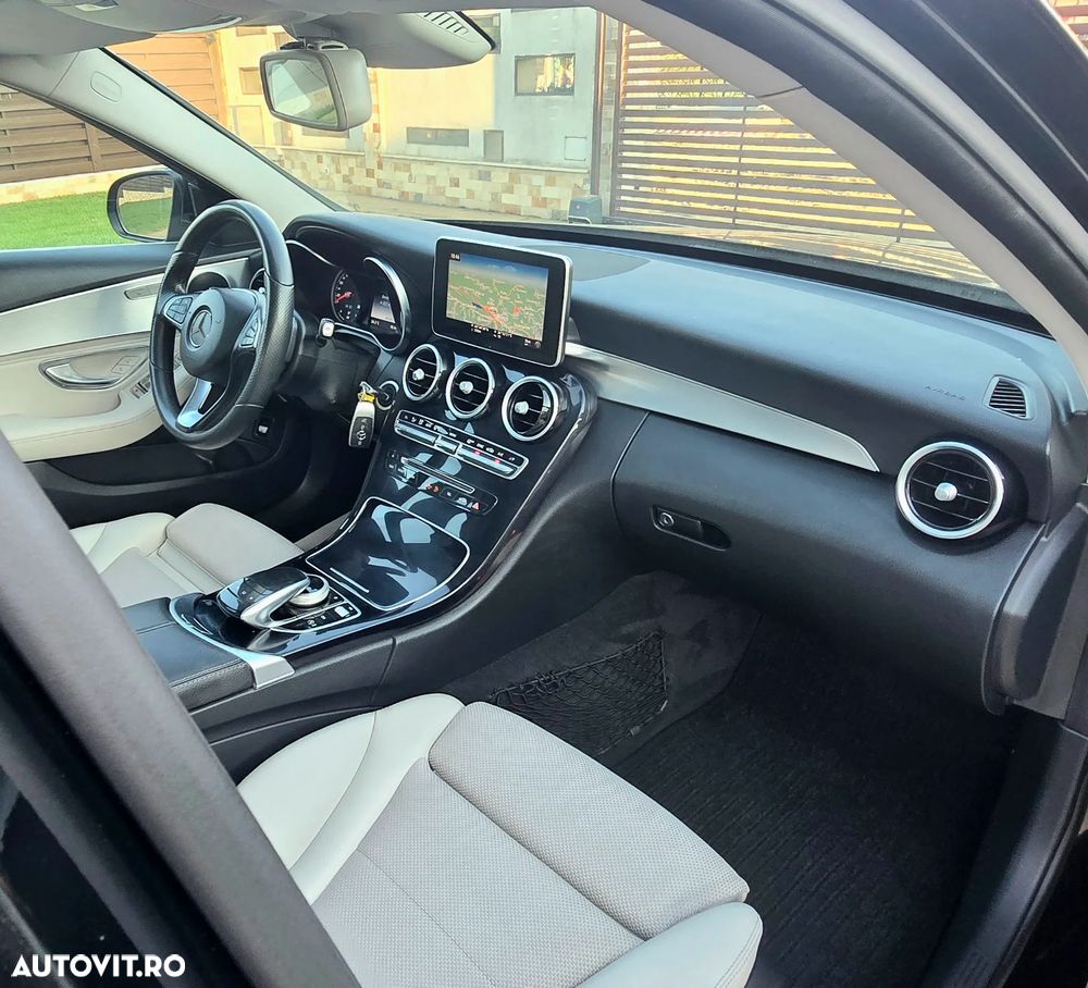 Mercedes-Benz C 220 (BlueTEC) d 7G-TRONIC AMG Line - 19