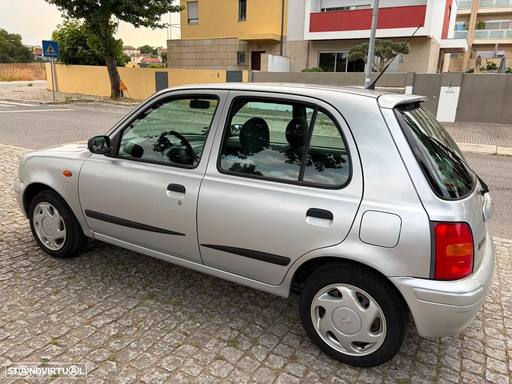 Nissan Micra 1.0 LX - 18