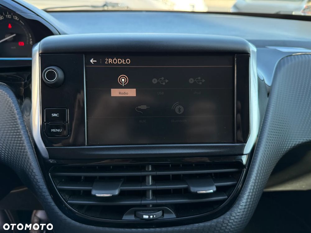 Peugeot 2008 PureTech 110 Stop&Start Allure - 23