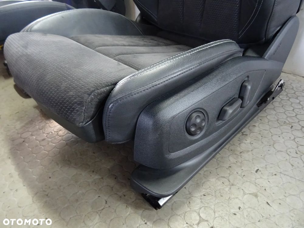 Fotele kanapa boczki SLINE Pamiec Grzane skora alkantara Audi A4 B9 8W czesci - 2