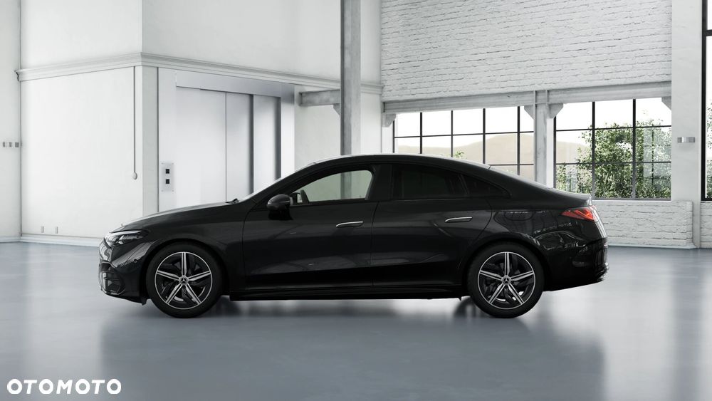 Mercedes-Benz CLA - 4