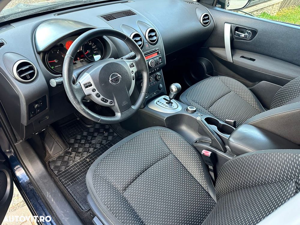Nissan Qashqai 2.0 DCI 4 x 4 DPF Aut acenta - 5