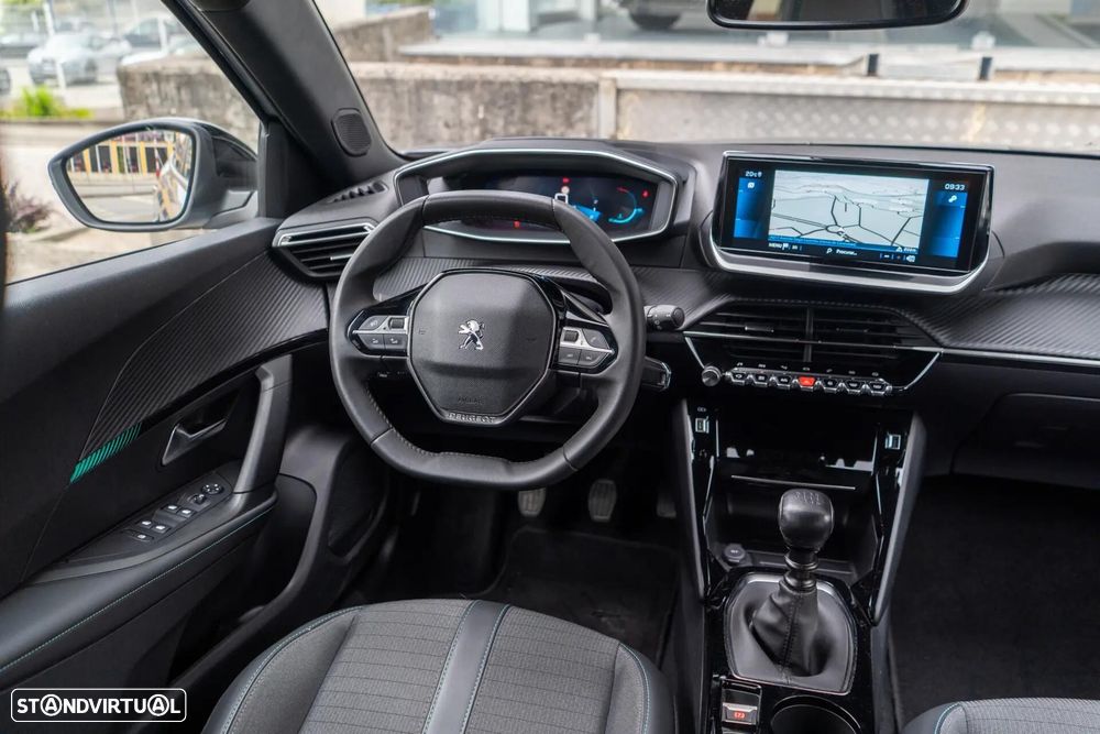 Peugeot 2008 - 30