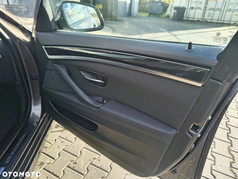 BMW Seria 5 - 8