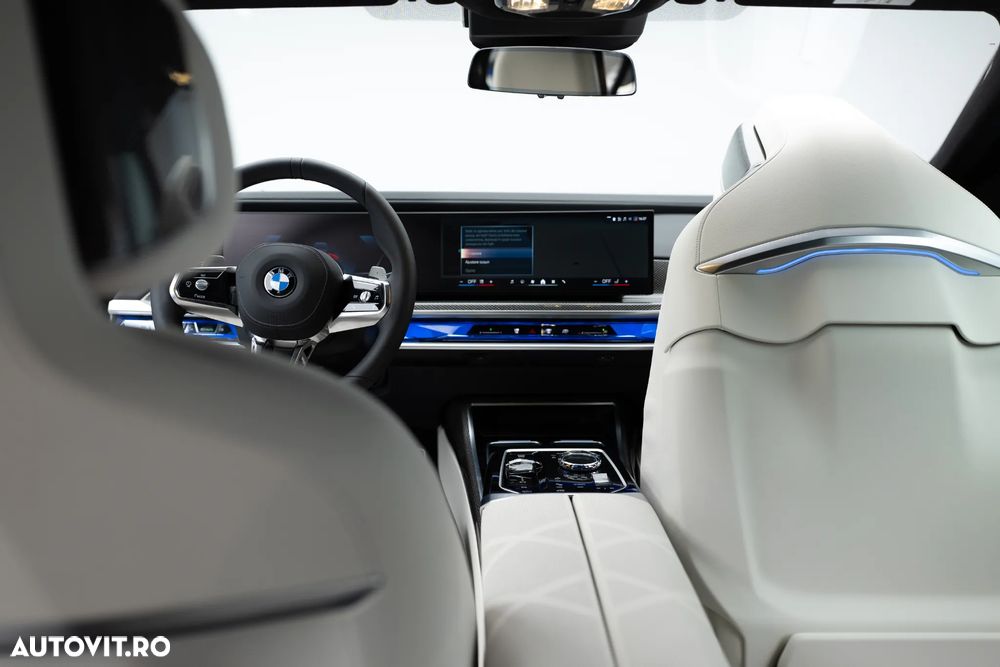 BMW Seria 7 - 11