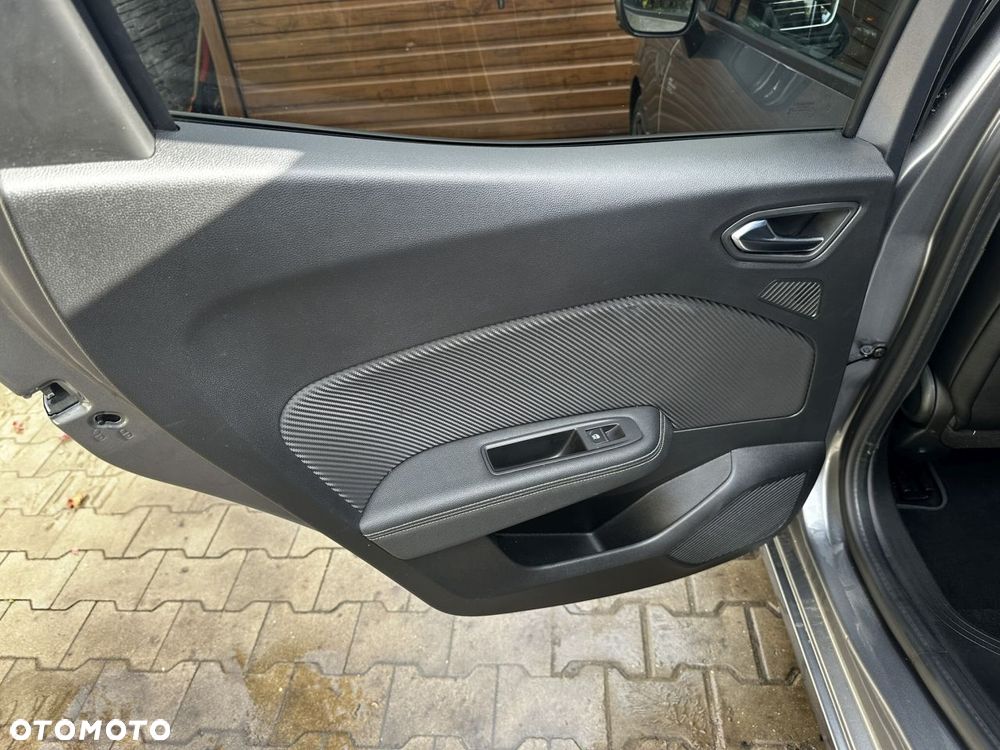 Renault Clio E-TECH 140 R.S LINE - 22