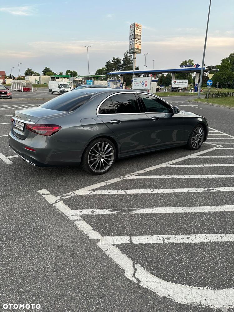Mercedes-Benz Klasa E 220 d 4-Matic AMG/Avantgarde - 5