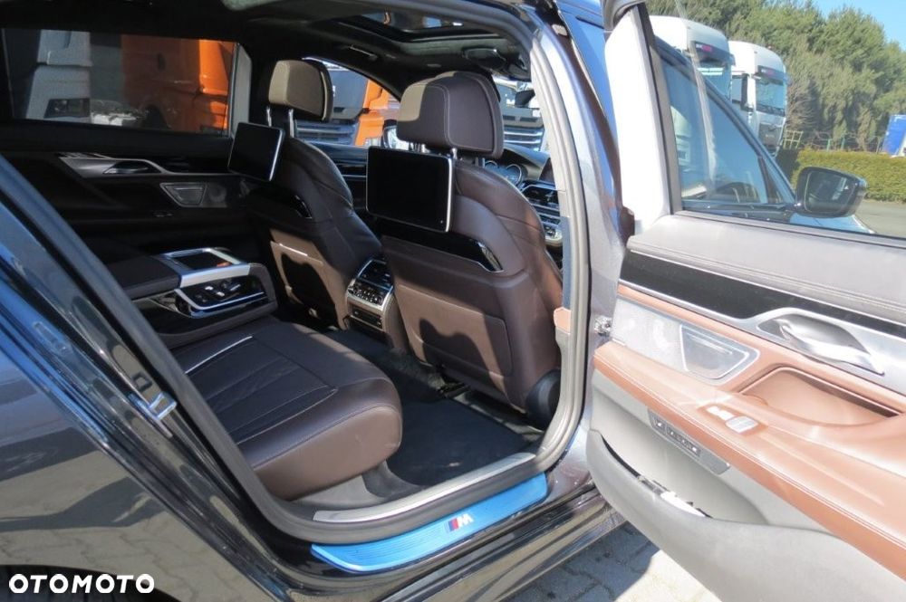 BMW Seria 7 750Ld xDrive - 13