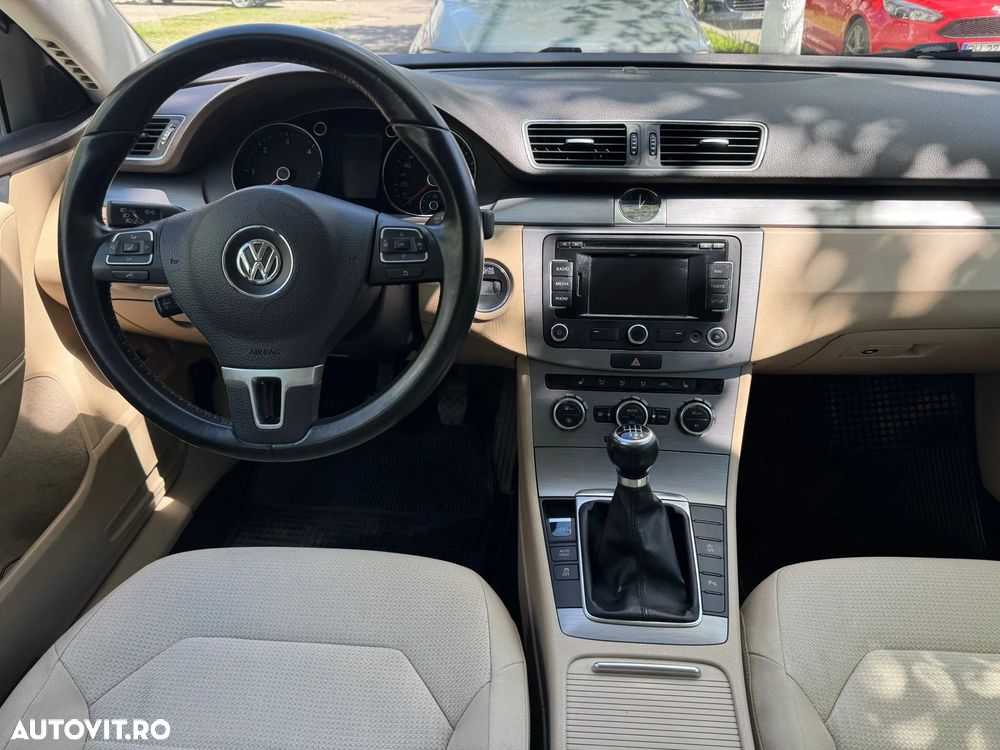 Volkswagen Passat 2.0 TDI Blue TDI Highline - 6