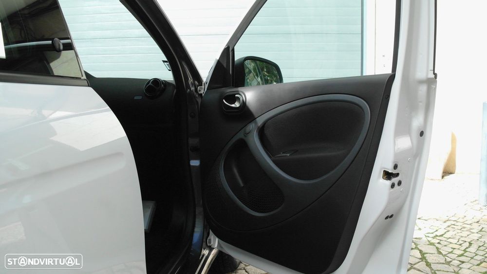 Smart ForFour Electric Drive Prime - 23