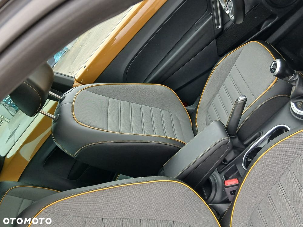 Volkswagen Beetle 2.0 TDI (BlueMotion Tech) Dune - 24