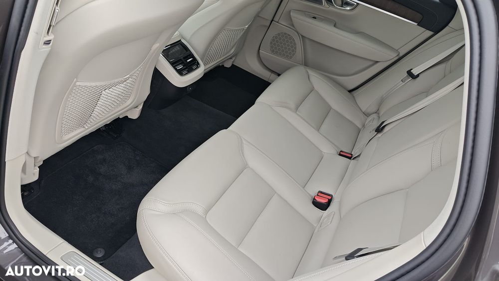 Volvo S90 B5 MHEV AT AWD Plus Bright - 7