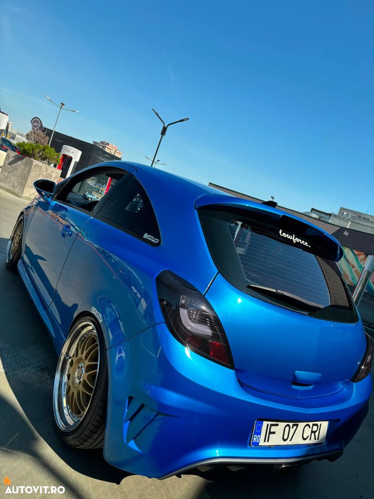 Opel Corsa 1.6 OPC - 9
